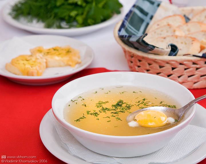 Soup with toasts